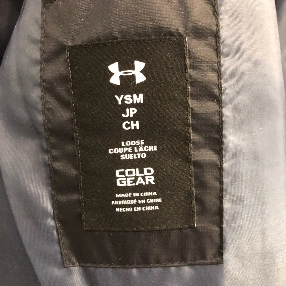 Under Armour black cold gear jacket - Picture 7 of 7
